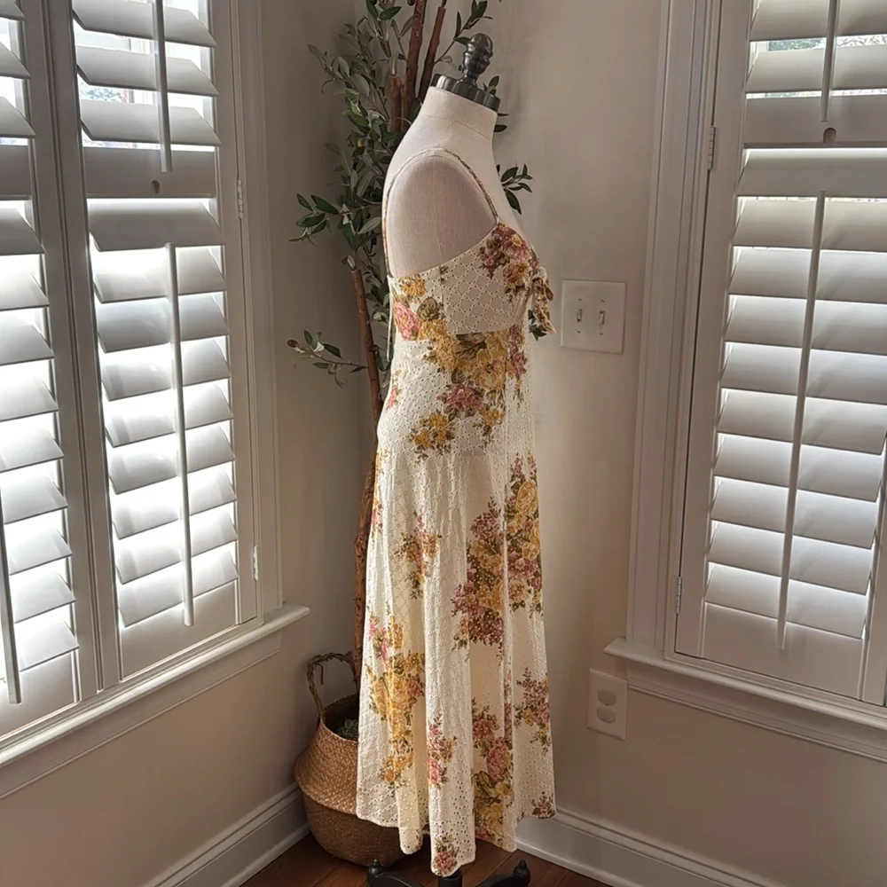 Sold!! New with tags Sezane chiaretta floral eyelet dress size 34/ us 2 - Picture 8 of 14